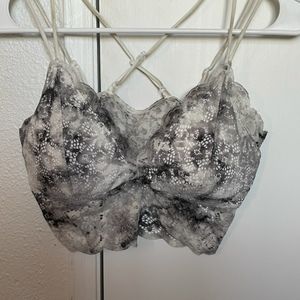 size L  grey and white bra